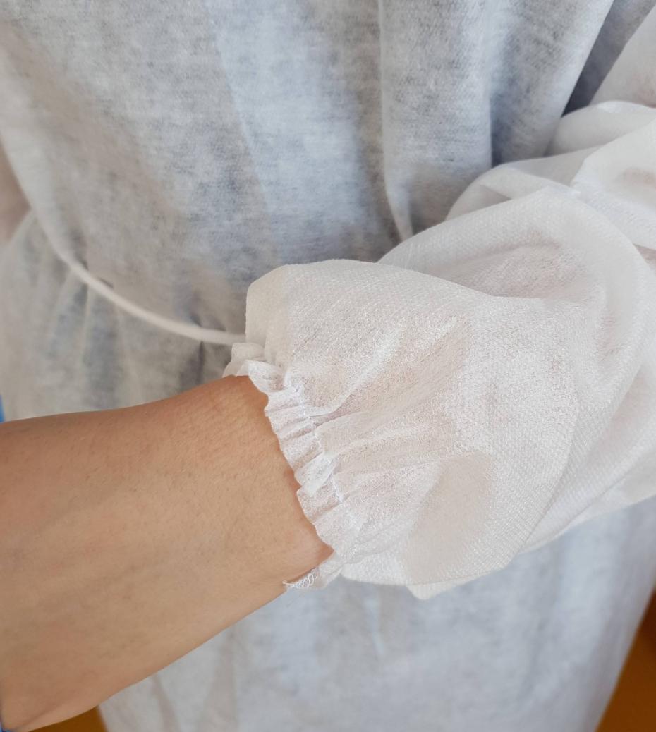 Bata  Cirúrgica Branca TNT aperto c/ atilhos